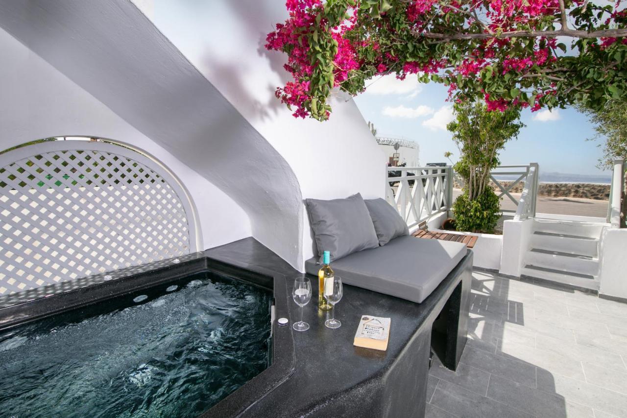 Sensia Luxury Apartment With Hot Tub Oia  Extérieur photo